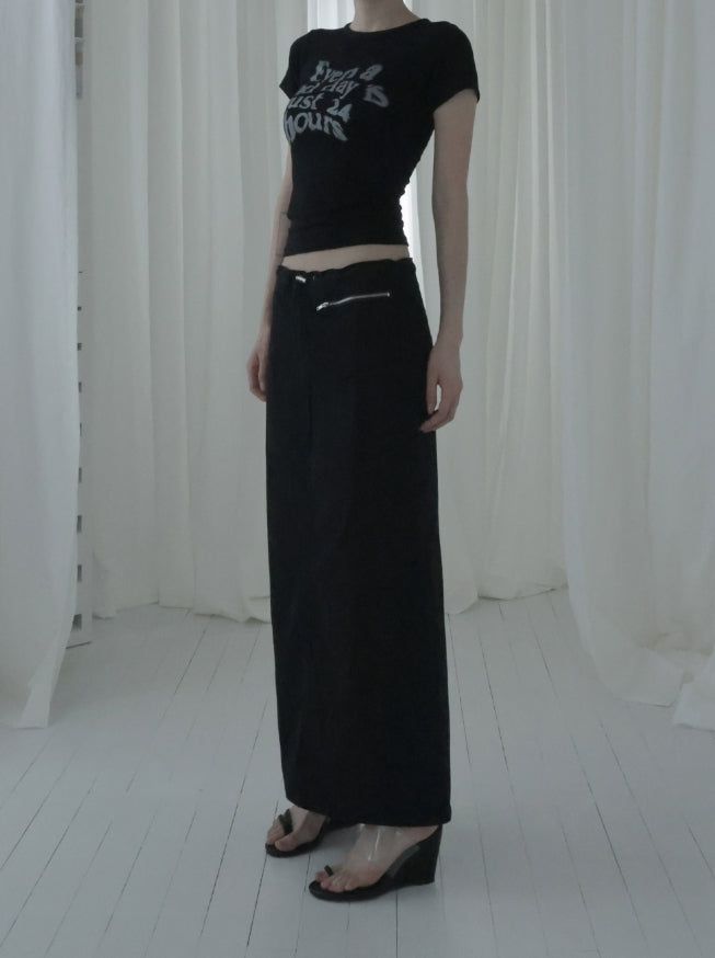 Illoque Pocket Nylon Long Skirt