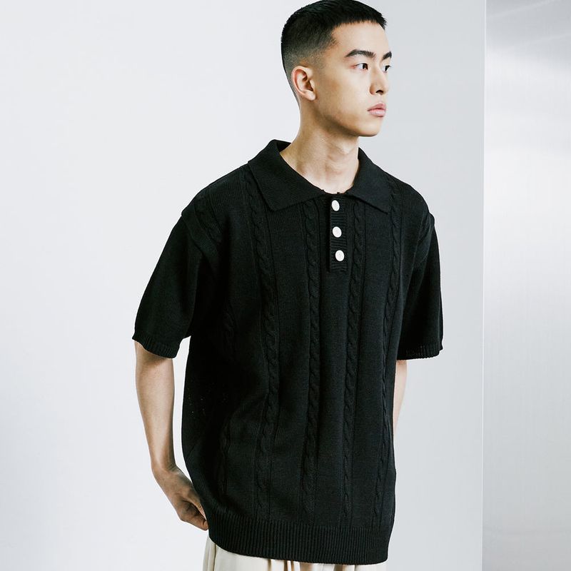 KND（ケイエンド）の「CHAIN CABLE COLLAR HALF KNIT BLACK（Tops）」