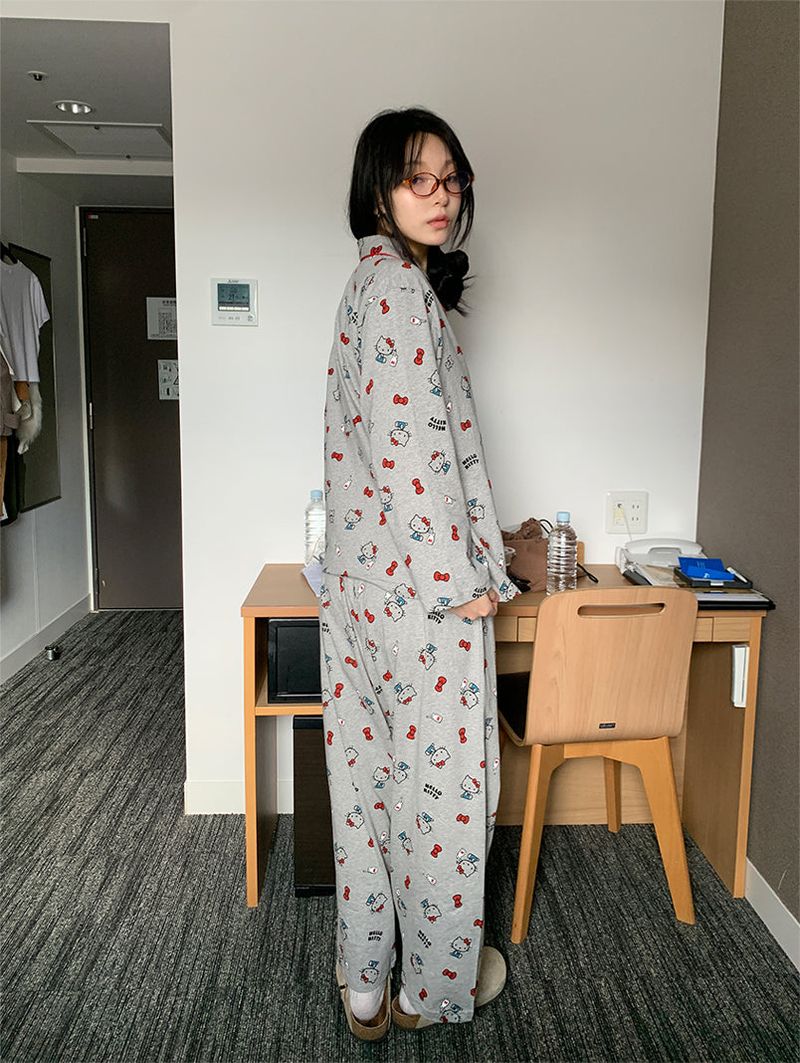 [SANRIO] HELLO KITTY PAJAMAS