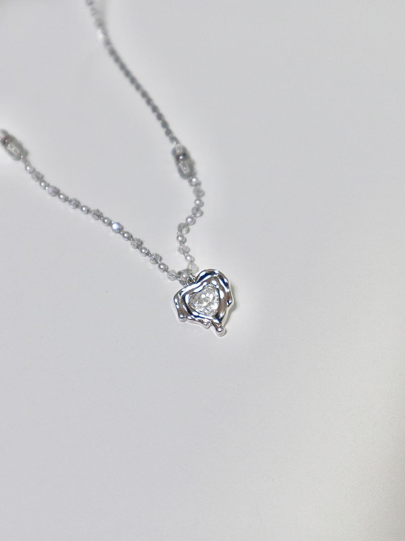 mood heart crystal necklace