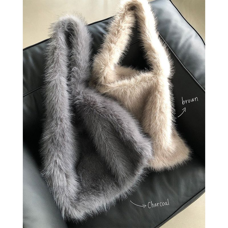 DEEP SWAY(ディープ スウェイ)の「Pompom Bag(Bags)」