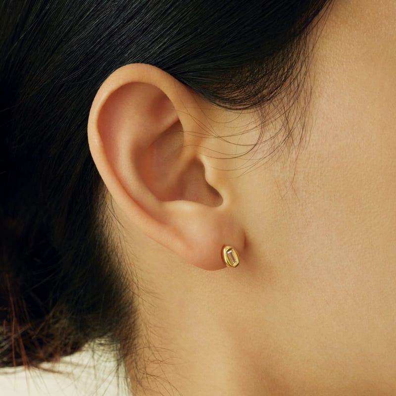 weamondz（ウィアモンズ）の「Silver Oval Baguette Earrings（Accessories）」