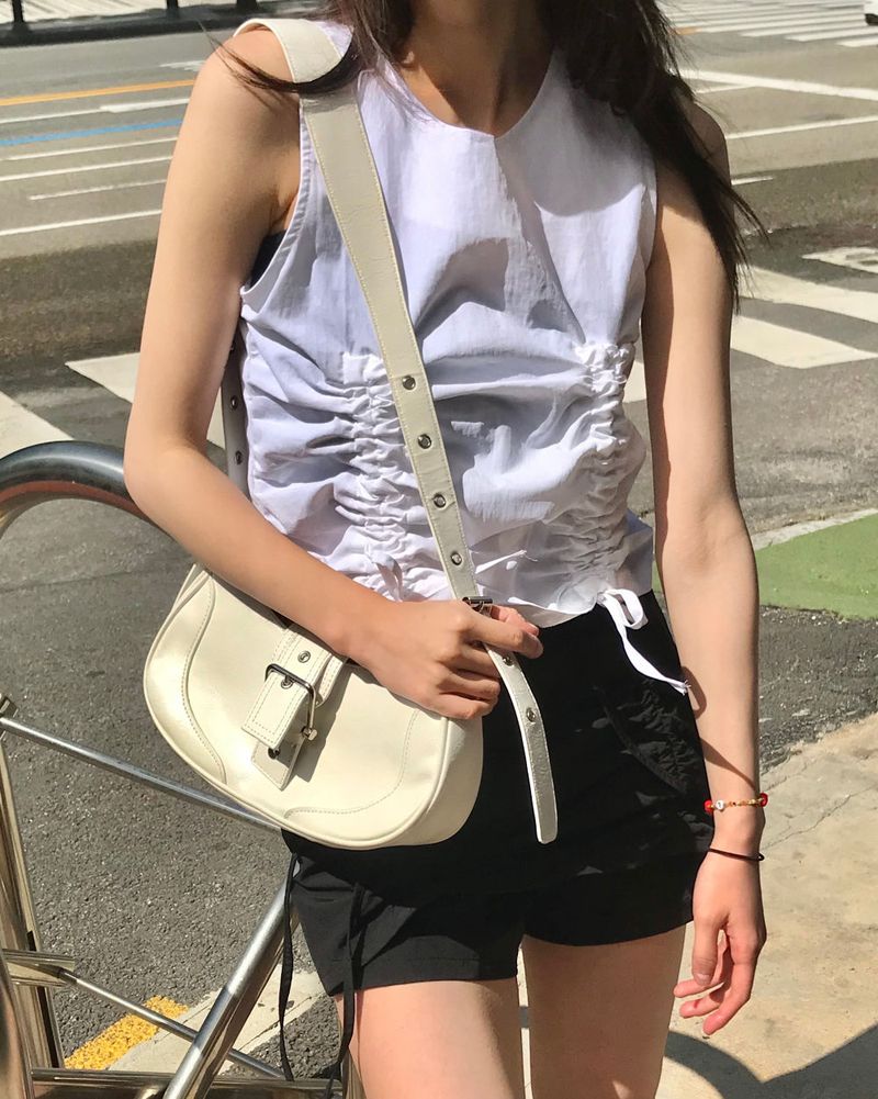 Lovech set up sleeveless