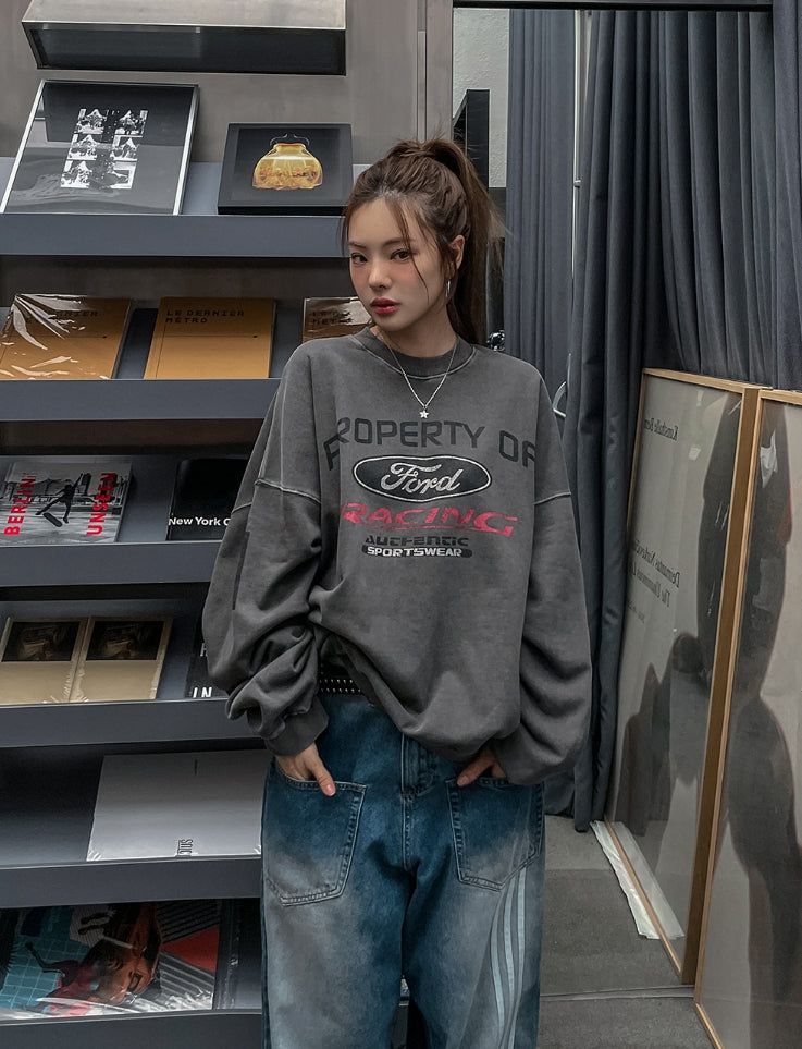 Ford washing oversized printed sweatshirt