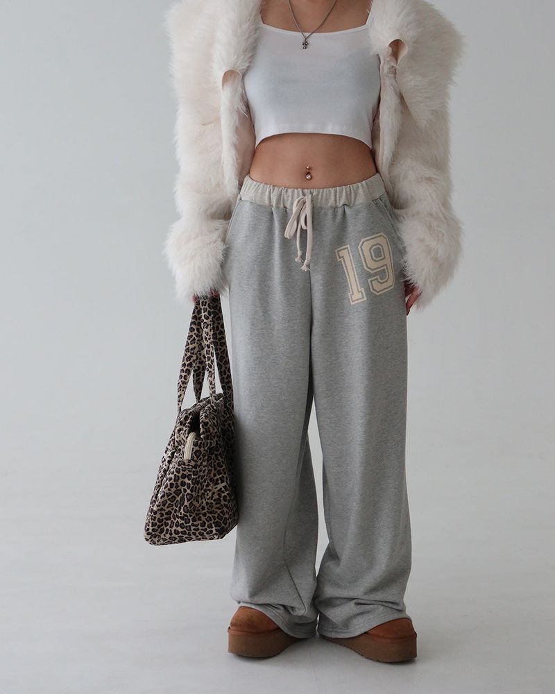 Renew Big Collar Cropped Fur Jacket