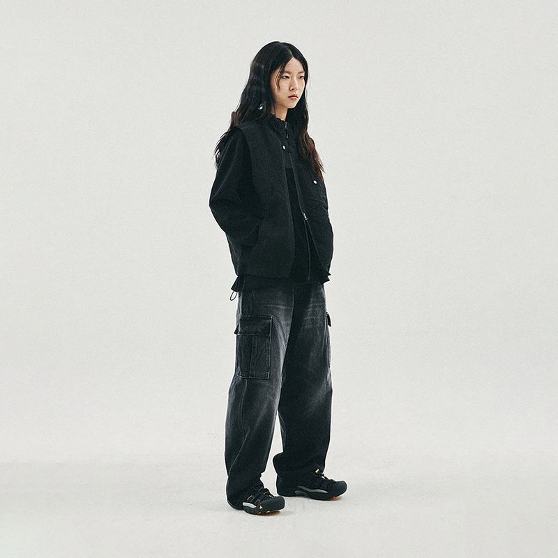 Voyage hooded zip vest / Black