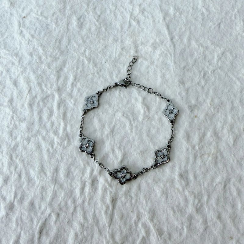 Silver Bloom Bracelet