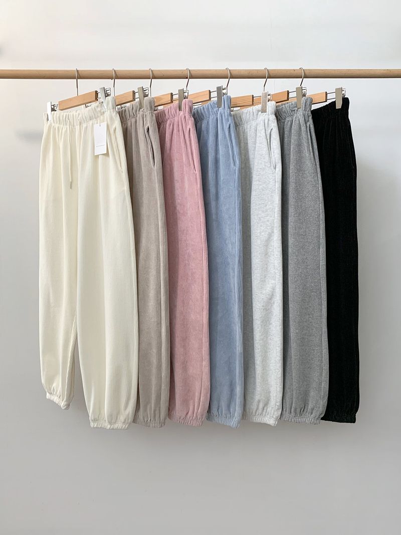 TRENDY APPAREL（トレンディー アパレル）の「Nielle Beloa Jogger Pants（Pants）」
