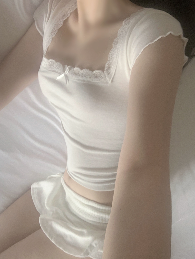 Puruni Ribbon Lace Top (white)