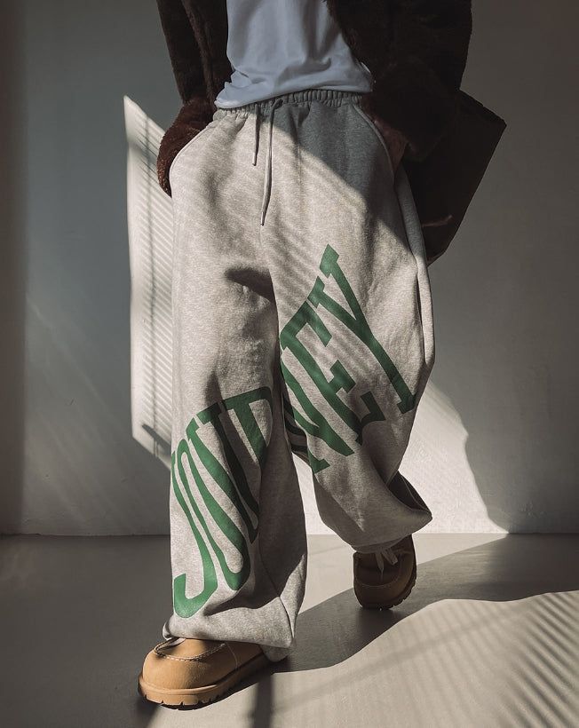 Journey Lettering Brushed Balloon Sweatpants