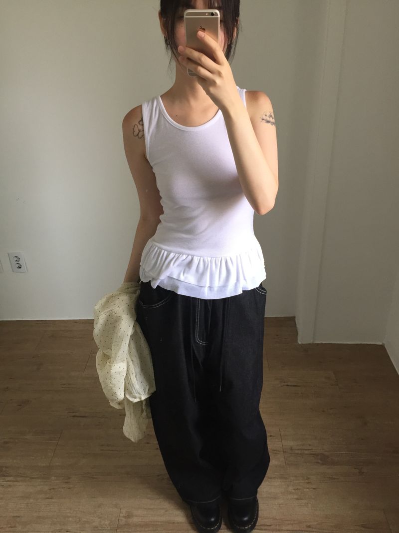 DUGGY(ダギー)の「Le Frill Crewneck Sleeveless(Tops)」