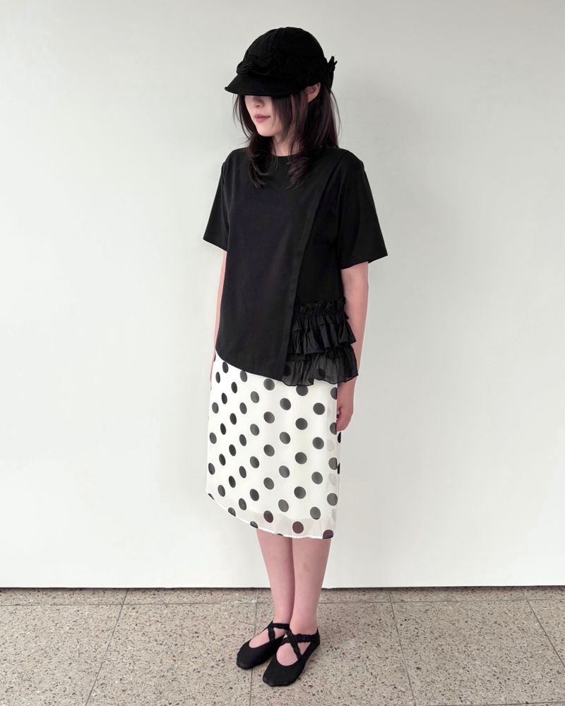 ラッフル エッジ Tシャツ (2colors)