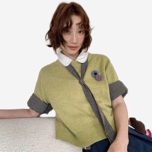 La mode MAQI（ラ モード マキ）の「Tours Flower Decor Round Neck Wool Short Sleeve Knit（Tops）」