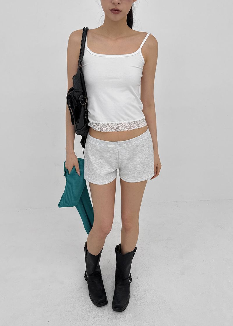 [MADE] Sueri Lace Sleeveless Top