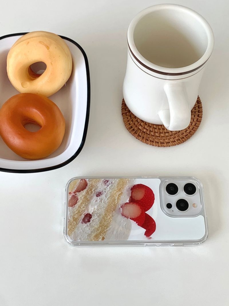 [MADE] MagSafe Whipping Berry Case