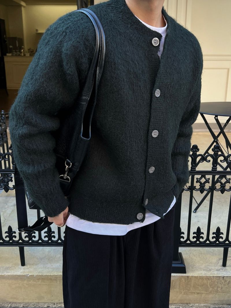 Brush wool cardigan