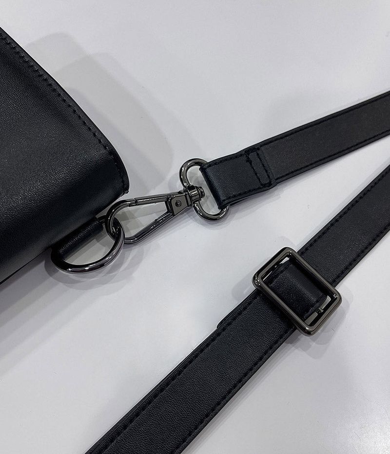 [Unisex] Minimal Cross Flip Bag