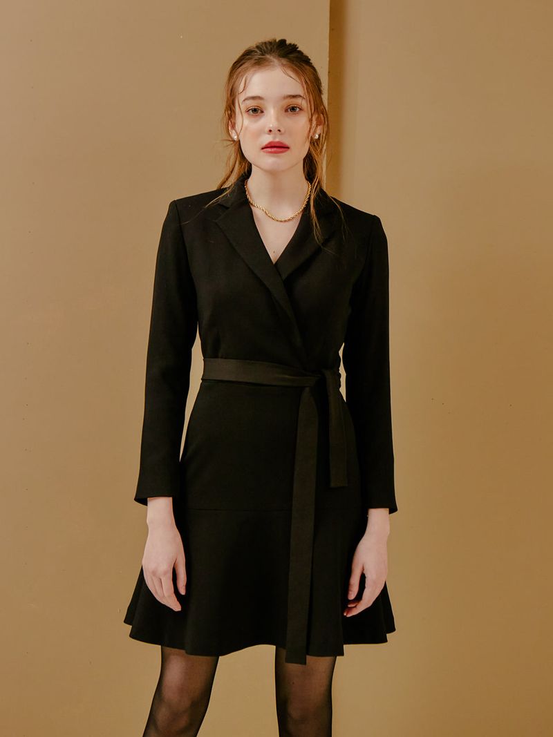 TAILORED FLARE ONEPIECE_BLACK