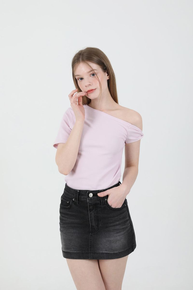Off Shoulder Twist Half-Sleeve T-shirt Pink