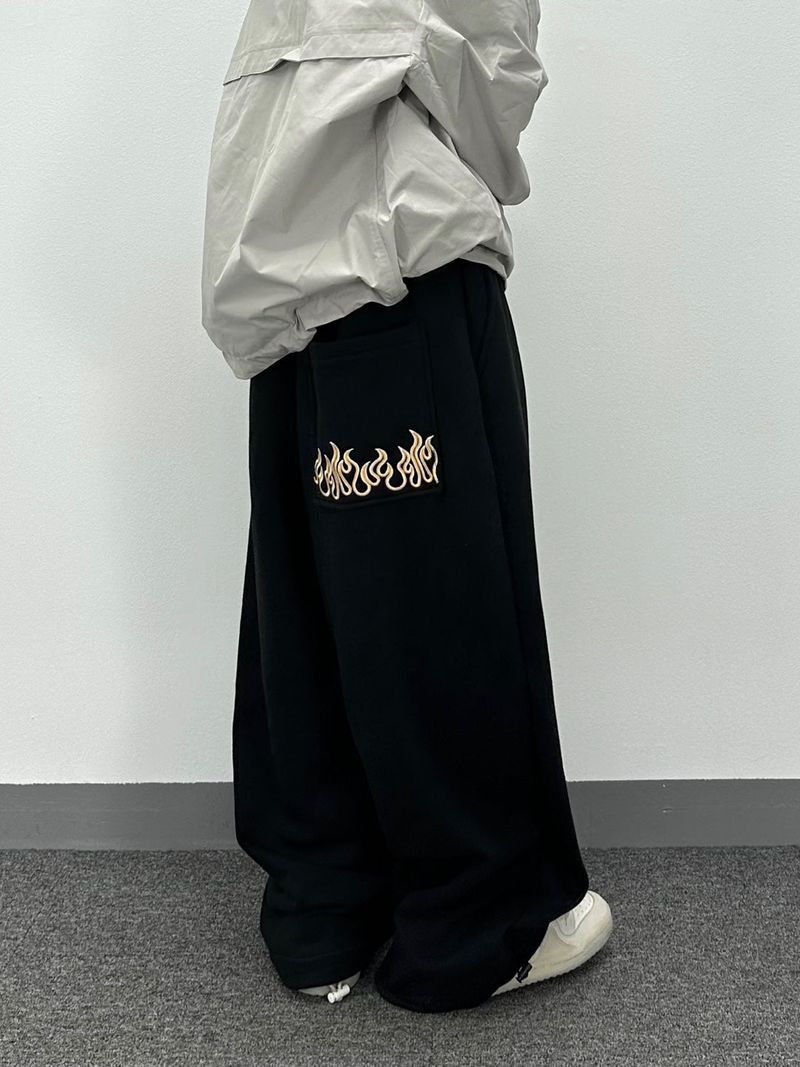 ファイアパンツ