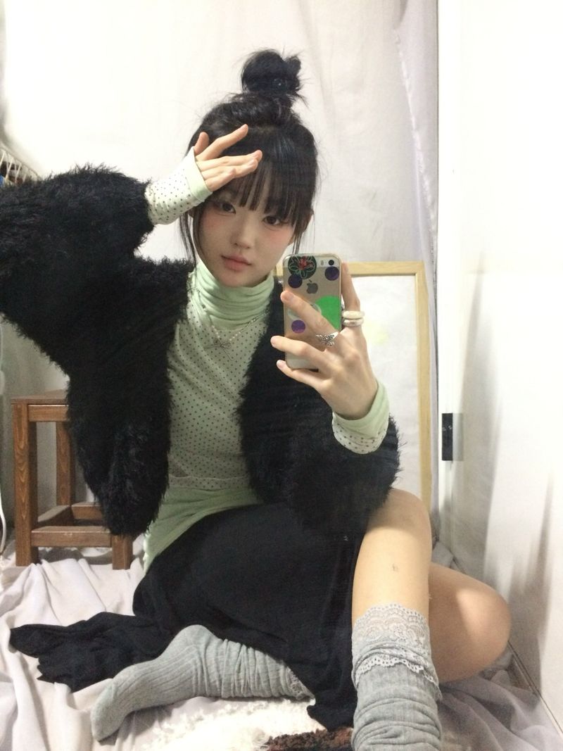 ner.ui.bin（ノエビン）の「Light fit warm turtleneck T-shirt（Tops）」