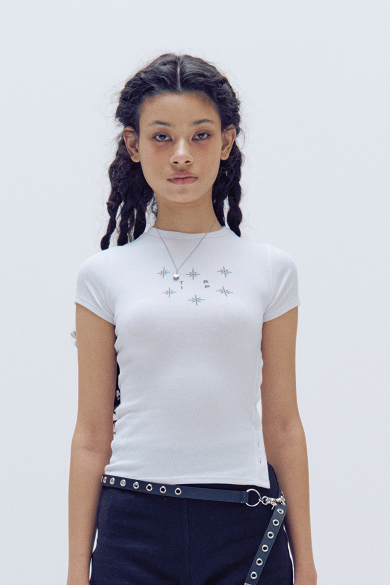 TRIP SHOP（トリップショップ）の「LOGO SIDE BUTTON TEE（Tops）」