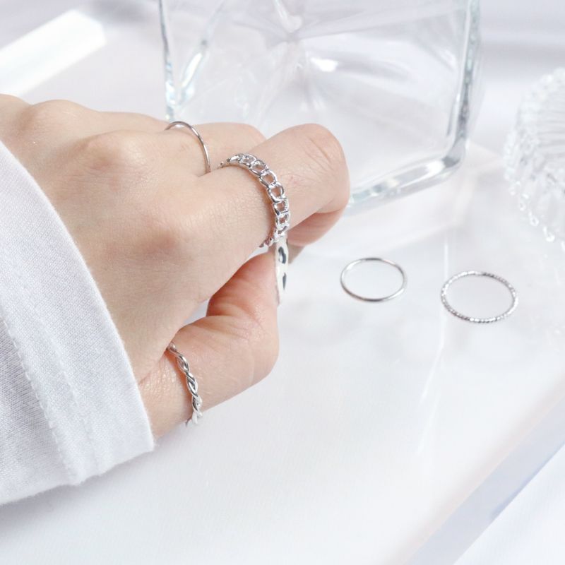 Blingmoon(ブリングムーン)の「Daily Chain Ring Set - 5 set (2 color)(Accessories)」
