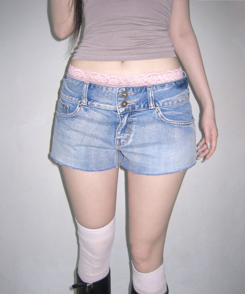 meego（ミーゴ）の「cupid denim shorts（Pants）」