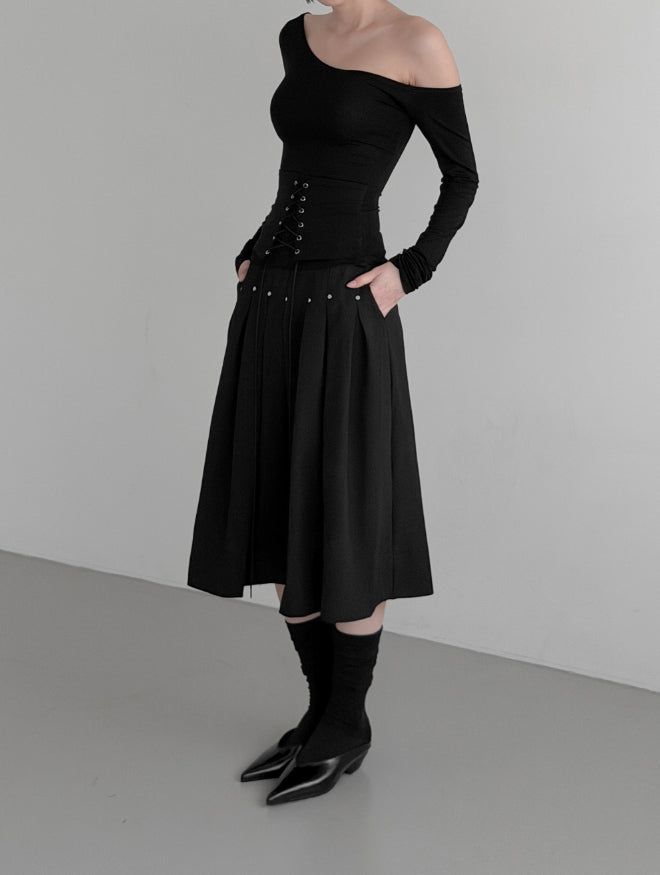 Er Rivet Pintuck Midi Skirt