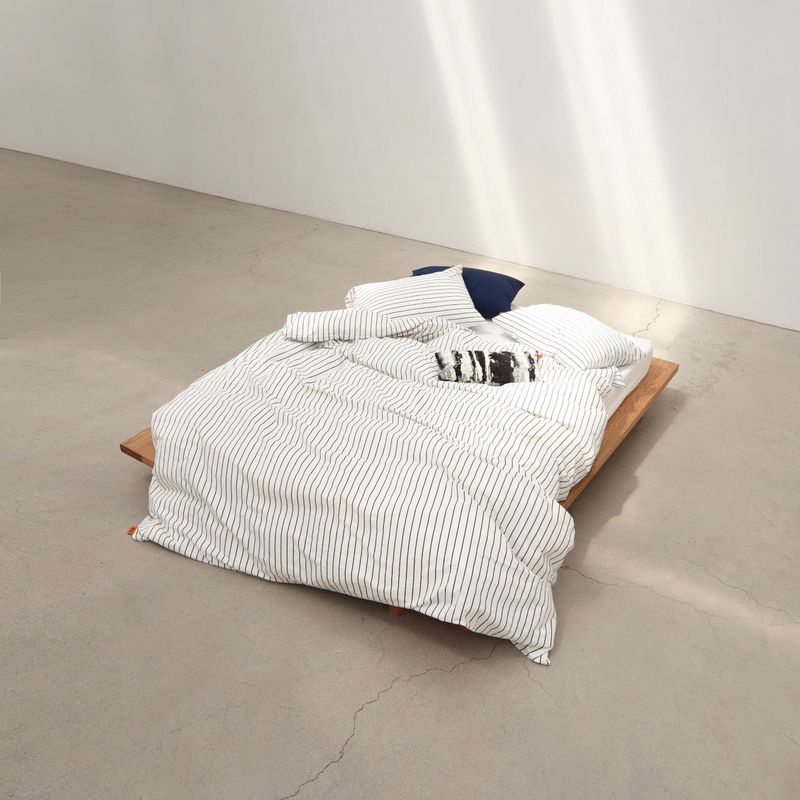 Linea pillow case