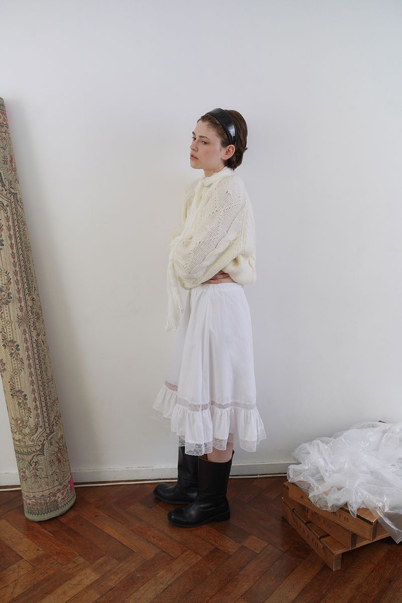 Faye lace skirt_ivory