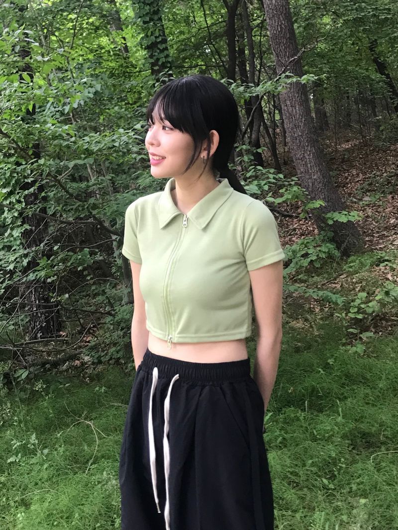 Arco iris（アルコイリス）の「Sunday crop zip up（Tops）」