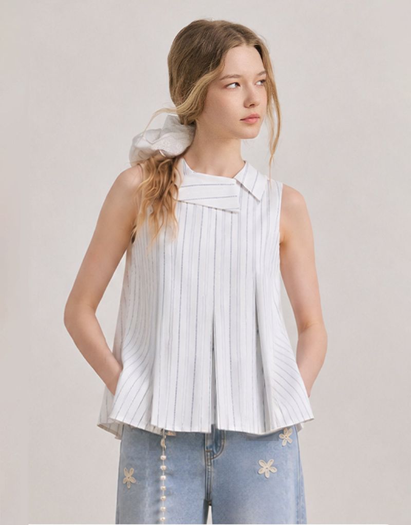 TWEEDY-A（ツウィーディア）の「Cerise Unbalance Collar Stripe Sleeveless Blouse White（Tops）」