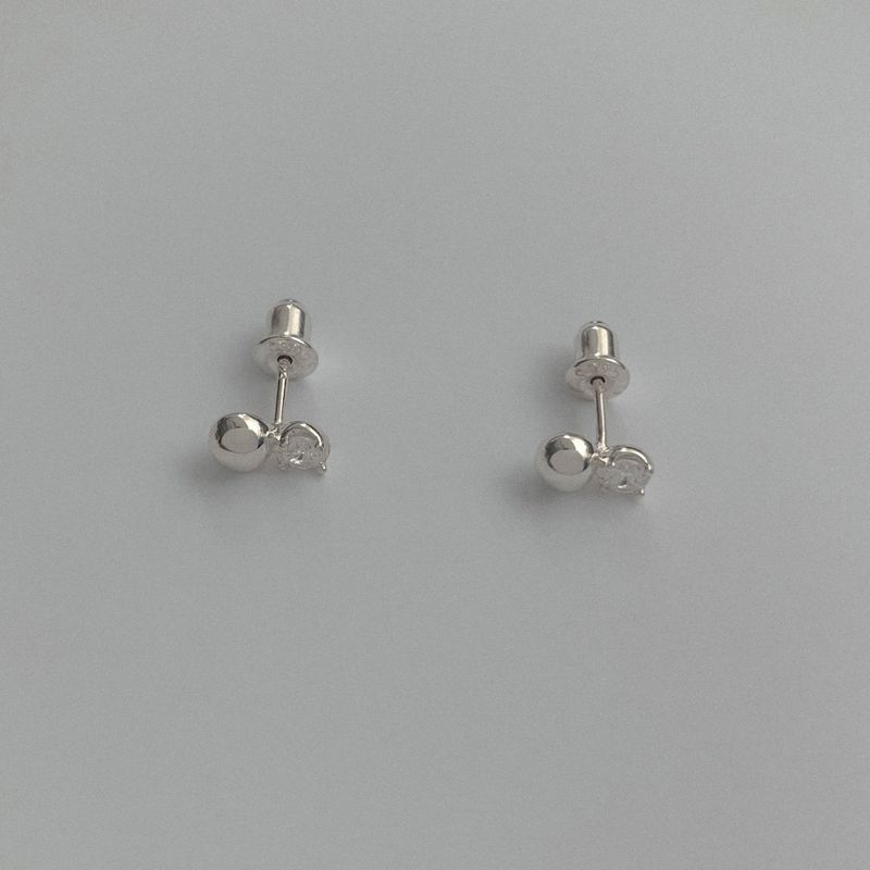 Snow Earring