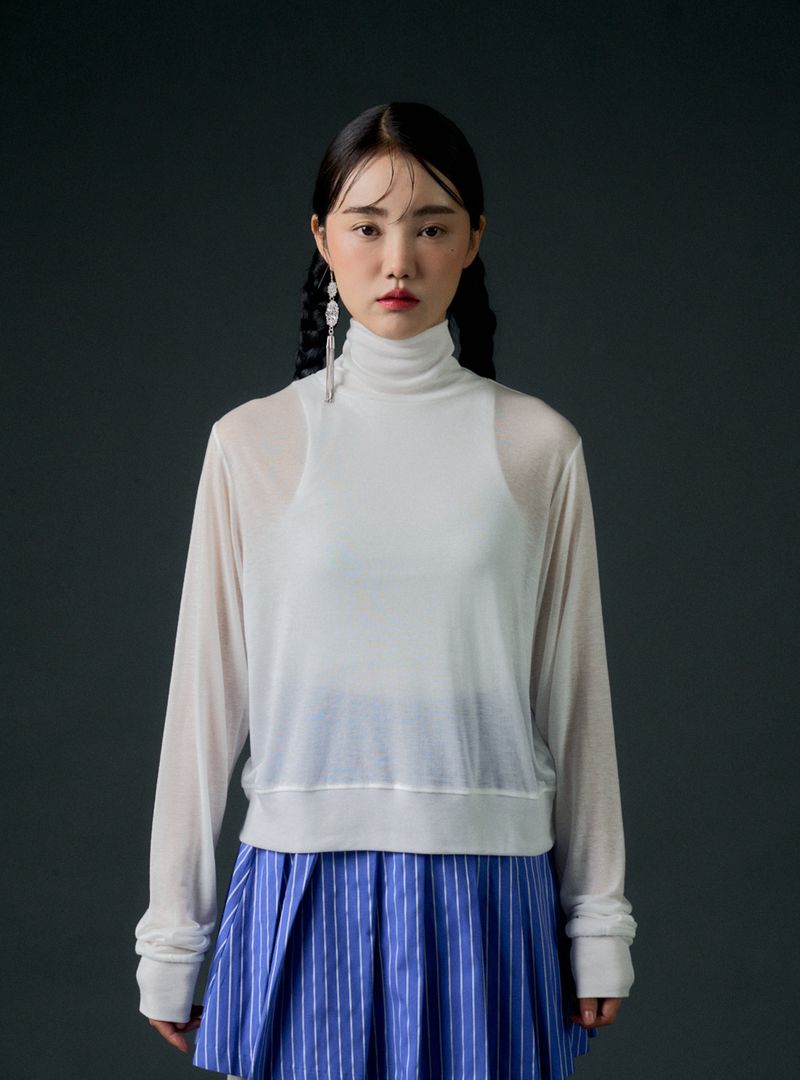 rram（アラーム）の「Lucent top (white)（Tops）」