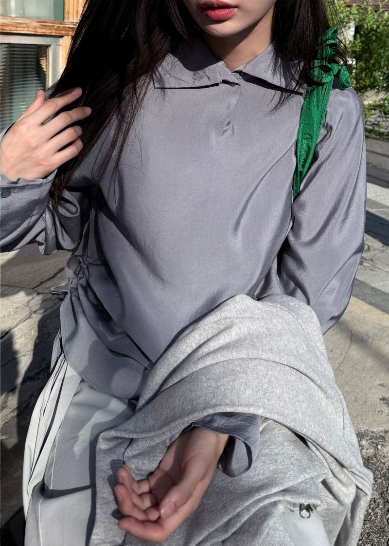  BUTTONNECK SHIRRING BLOUSE