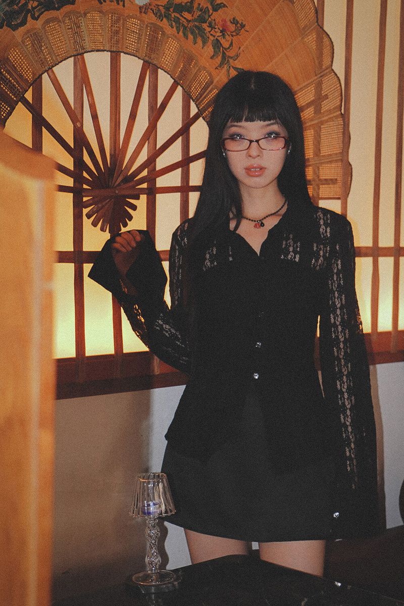 紅煙 Black rose choker