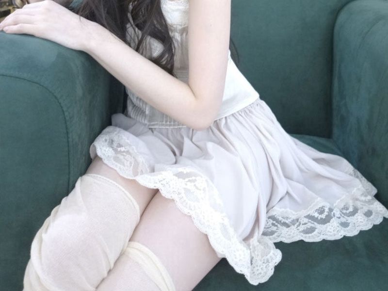 pearl corset top