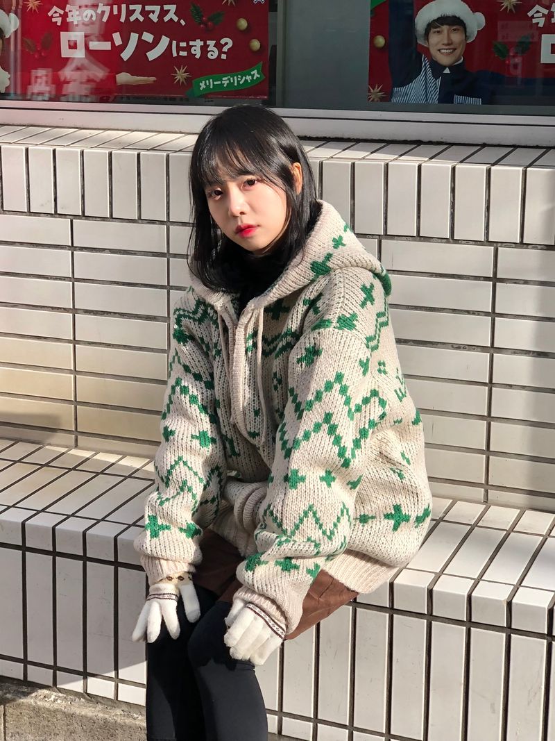 Deer zip-up