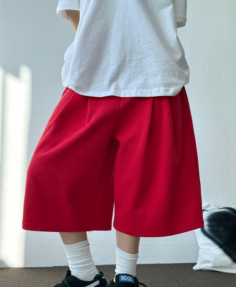 CCORTTI（コルッティ）の「ホットカラーツーピンタックバルーンバミューダ 🩵❤🩶🖤4カラー（パンツ）」