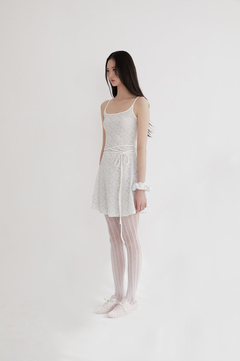 Flower strap mini dress(BLUE)