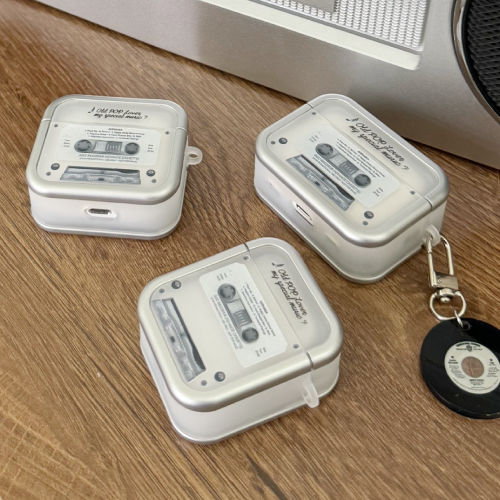 Retro cassette tape Airpods case + charm