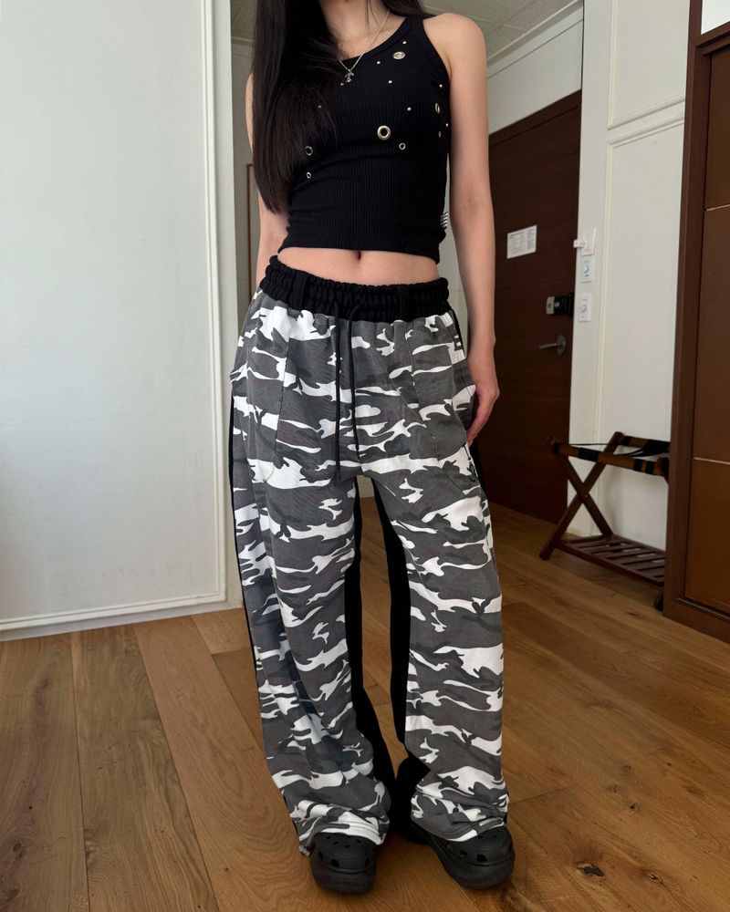Camo training pants