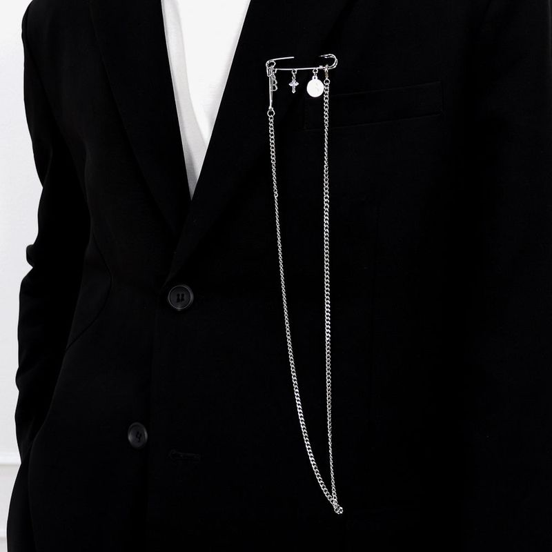 BASSCLEF（ベースクレフ）の「a men's チェーンブローチ_CLEF ブローチ（スマホグッズ/小物）」