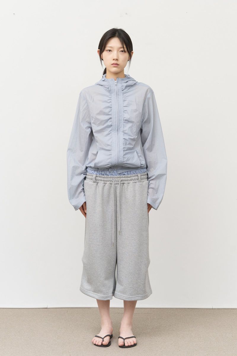 (W) Kio Light Zip Up