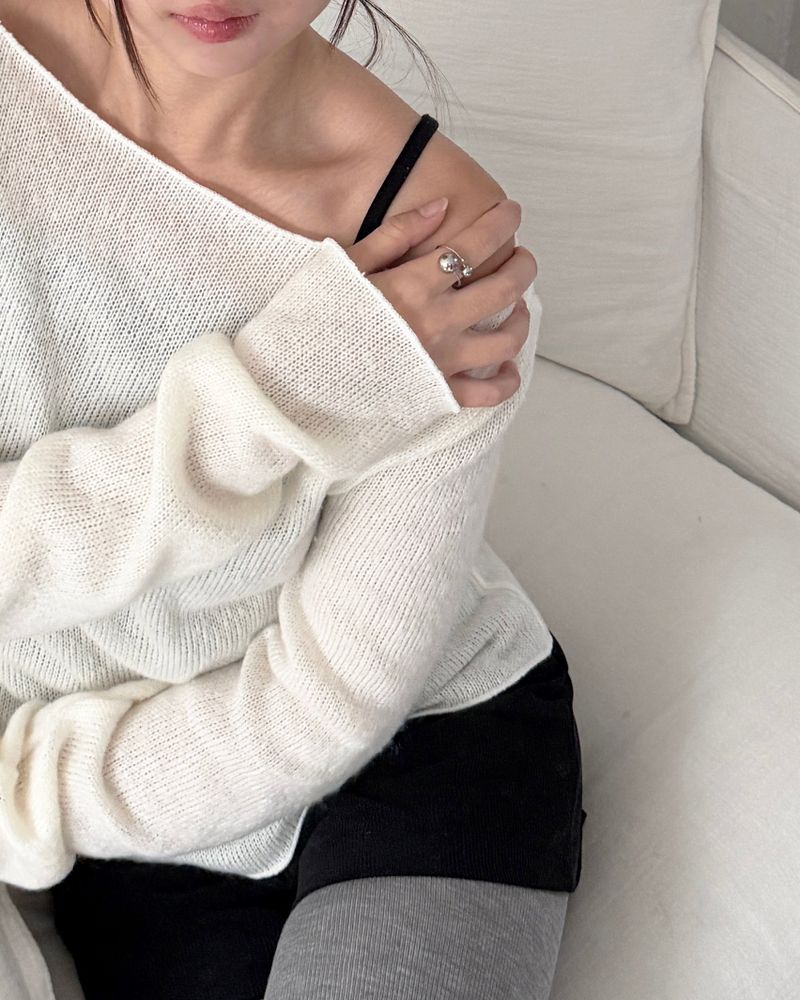 Silver Ball Twist Ring