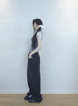 black wide pants