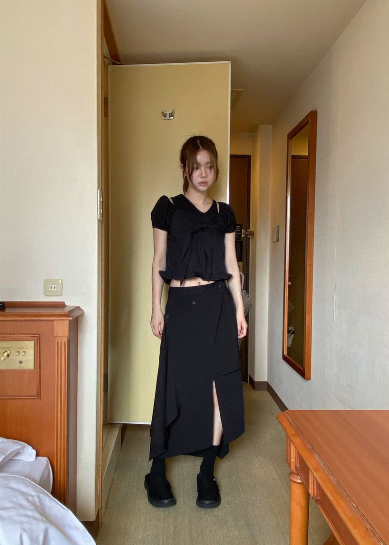 FLOATING RIBBON BLOUSE