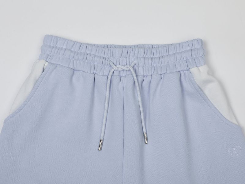 CONTRAST SLIT SHORT SWEATPANTS (LIGHT BLUE)