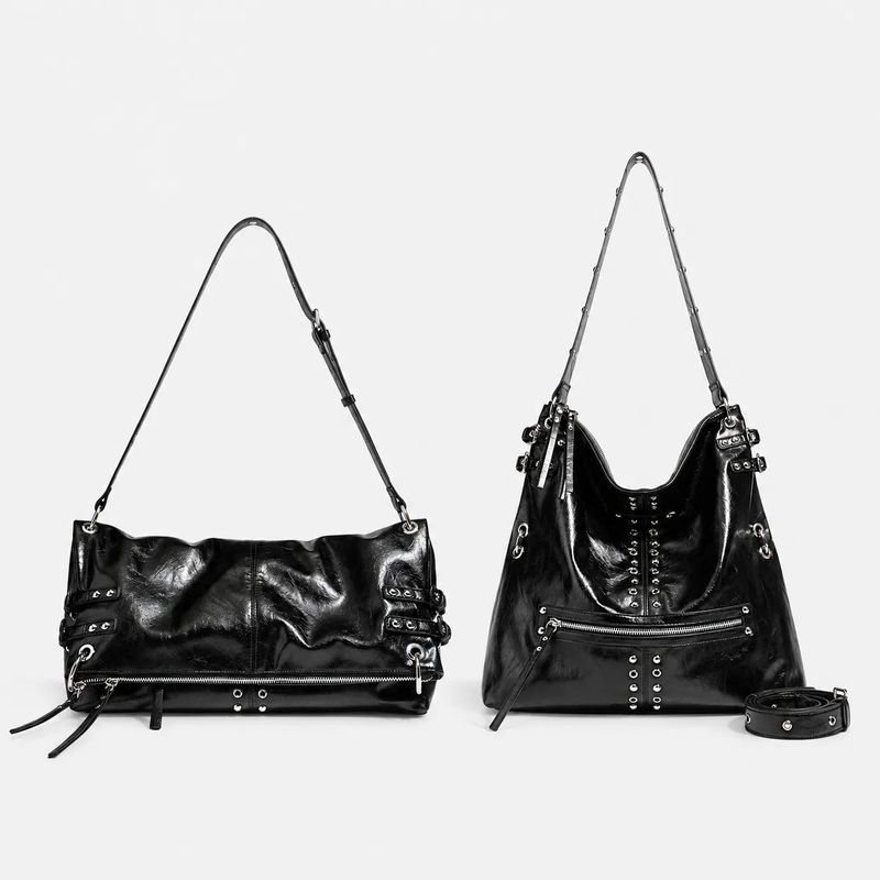 La mode MAQI（ラ モード マキ）の「Y2Kスタッズ バックル 2ウェイ モト ショルダー バッグ（バッグ）」
